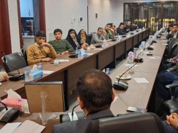 نشست هم اندیشانه‌ شریان با جمعی از دانشجویان مطالبه‌گر